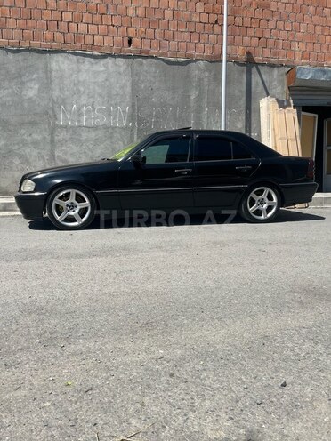 Mercedes C 230 1996, 353,227 km - 2.3 l - Zaqatala