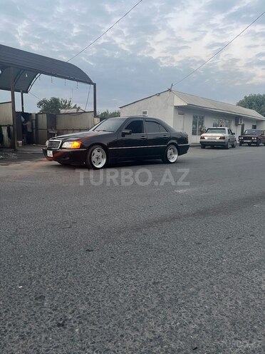 Mercedes C 230 1996, 353,227 km - 2.3 l - Zaqatala