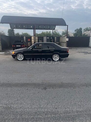 Mercedes C 230 1996, 353,227 km - 2.3 l - Zaqatala