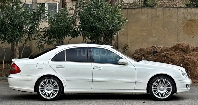 Mercedes E 320 2002, 299,000 km - 3.2 l - Bakı