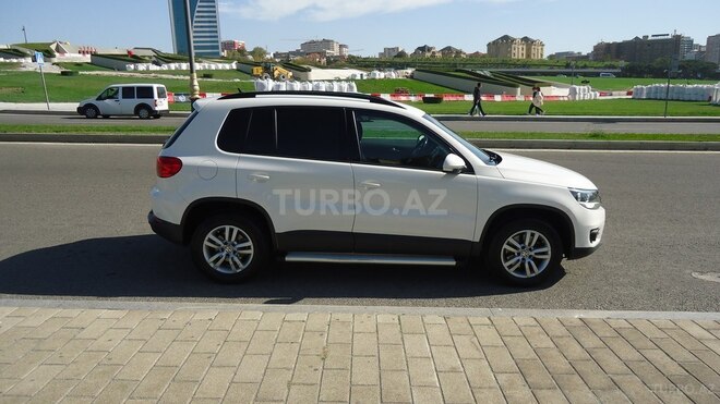 Volkswagen Tiguan 2013, 137,000 km - 2.0 л - Bakı