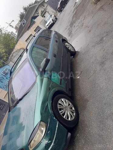 Opel Astra 2001, 225,000 km - 2.0 l - Bakı