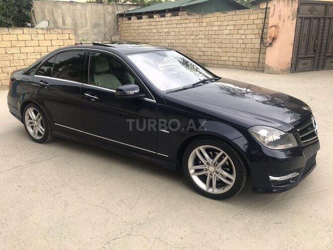 Mercedes C 250 2012, 252,000 km - 1.8 l - Mingəçevir