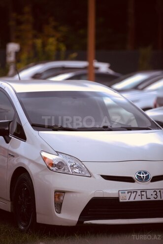 Toyota Prius 2015, 246,230 km - 1.8 l - Bakı