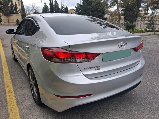 Hyundai Elantra 2018, 129,998 km - 2.0 л - Bakı