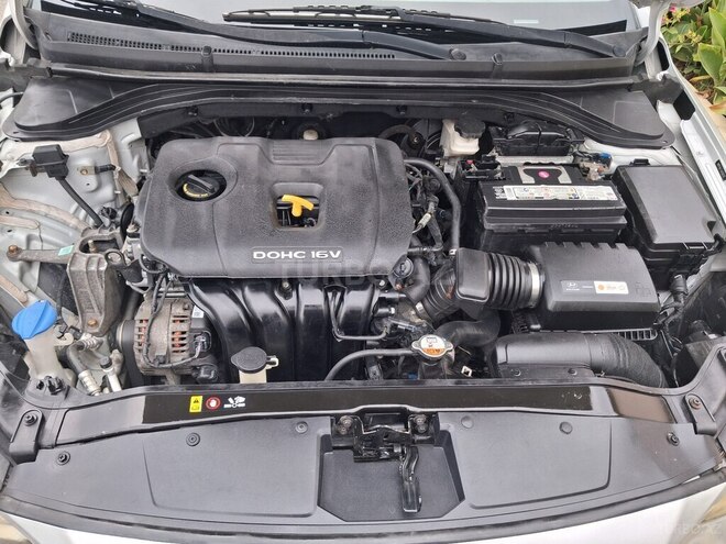 Hyundai Elantra 2018, 129,998 km - 2.0 л - Bakı