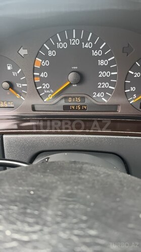 Mercedes E 230 1997, 141,000 km - 2.3 l - Bakı