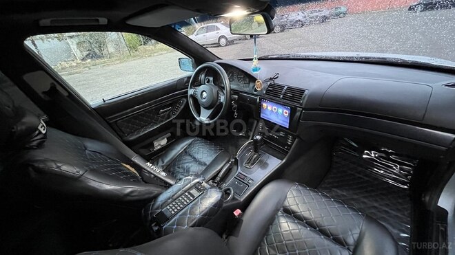 BMW 523 1999, 560,000 km - 2.5 l - Sumqayıt