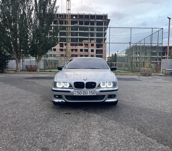 BMW 523 1999, 560,000 km - 2.5 l - Sumqayıt