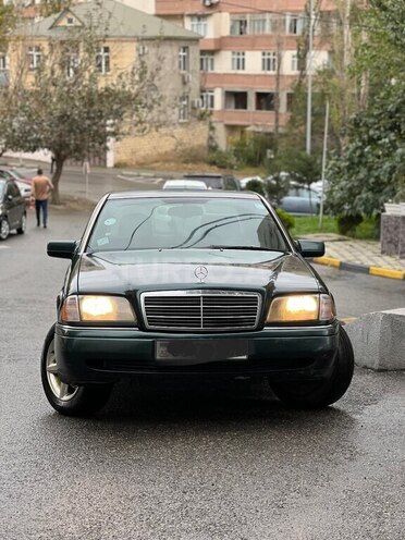 Mercedes C 180 1995, 328,000 km - 1.8 l - Bakı