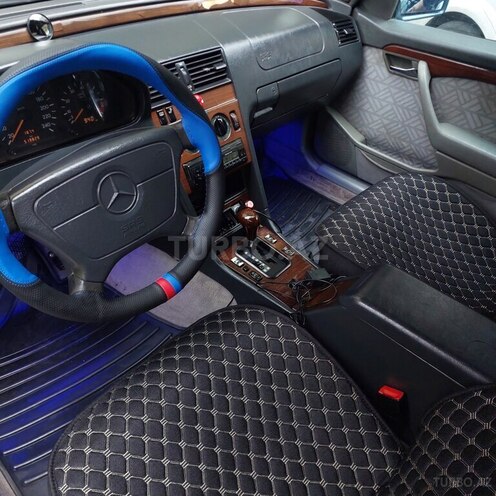 Mercedes C 180 1995, 328,000 km - 1.8 l - Bakı