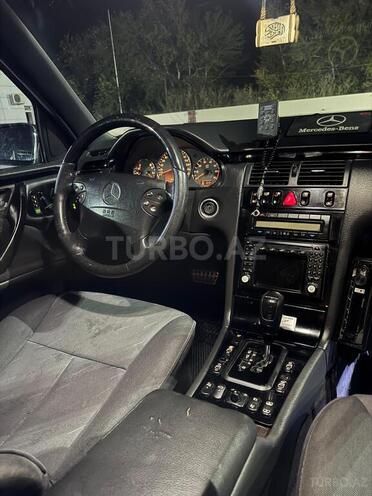 Mercedes E 320 2000, 319,000 km - 3.2 l - Mingəçevir