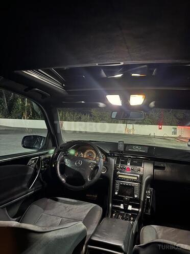 Mercedes E 320 2000, 319,000 km - 3.2 l - Mingəçevir