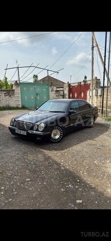 Mercedes E 320 2000, 319,000 km - 3.2 l - Mingəçevir