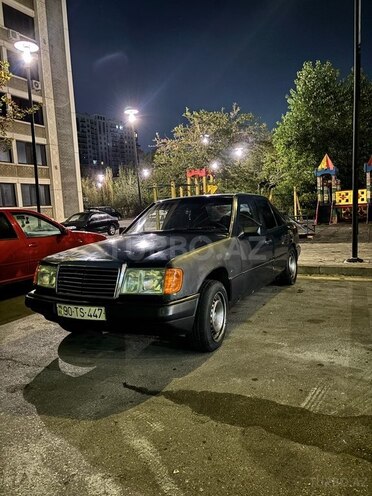 Mercedes 220 E 1992, 568,525 km - 2.2 л - Bakı