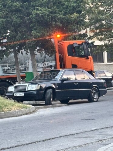 Mercedes 220 E 1992, 568,525 km - 2.2 л - Bakı