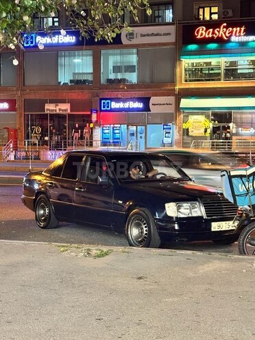 Mercedes 220 E 1992, 568,525 km - 2.2 л - Bakı