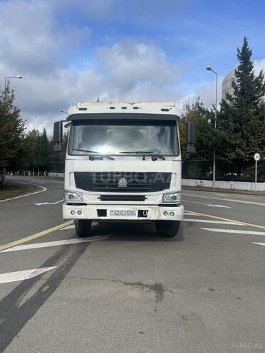 HOWO Sinotruk-1