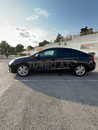 Hyundai Elantra 2018, 74,000 km - 2.0 л - Bakı