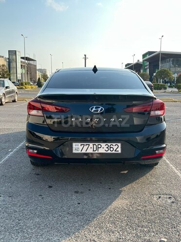 Hyundai Elantra 2018, 74,000 km - 2.0 л - Bakı