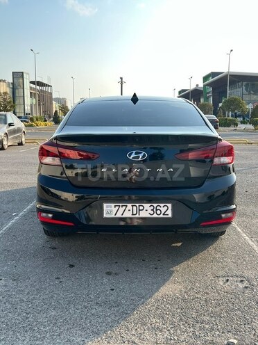 Hyundai Elantra 2018, 74,000 km - 2.0 л - Bakı