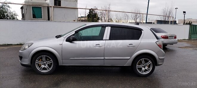 Opel Astra 2006, 451,000 km - 1.4 l - Bakı