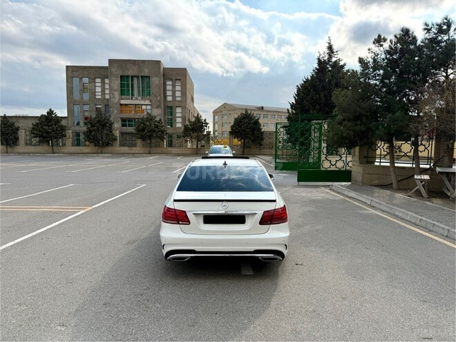 Mercedes E 250 2010, 287,950 km - 1.8 l - Bakı