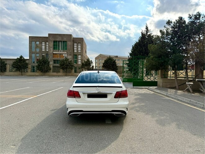 Mercedes E 250 2010, 287,950 km - 1.8 l - Bakı