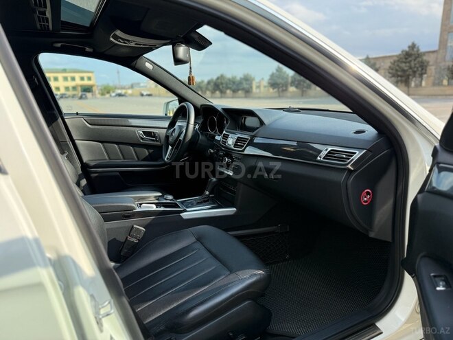Mercedes E 250 2010, 287,950 km - 1.8 l - Bakı