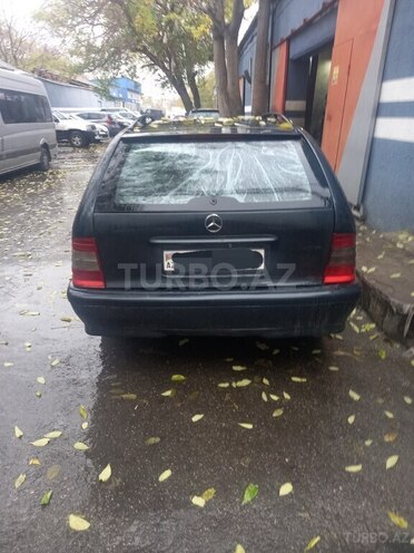 Mercedes C 200 1997, 413,000 km - 2.0 л - Bakı