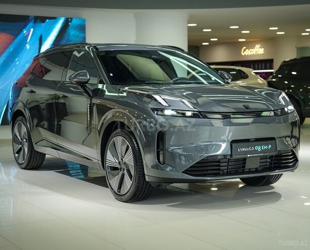 Lynk & Co 08-4