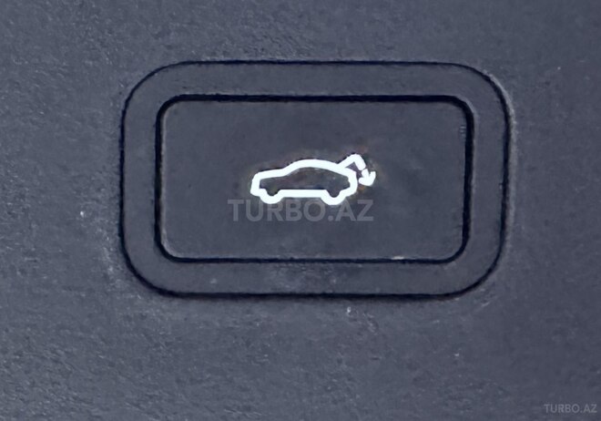 Geely Galaxy M9-22