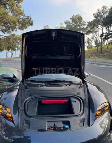 Porsche Taycan-6