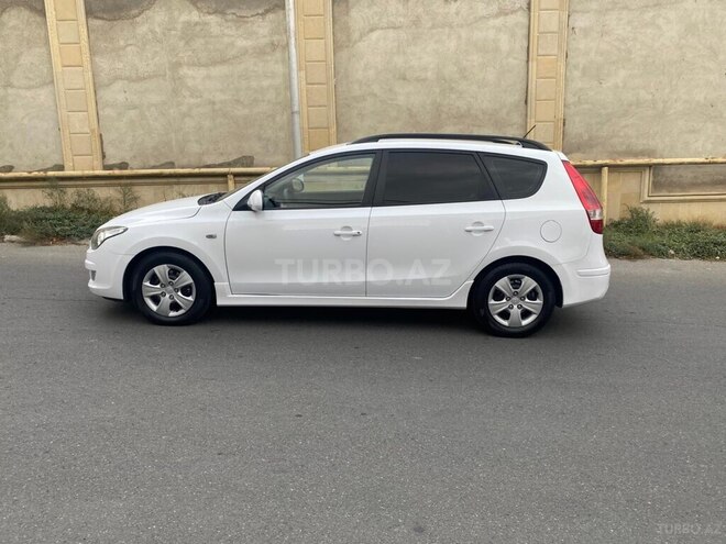 Hyundai i30 2010, 221,000 km - 1.6 l - Bakı