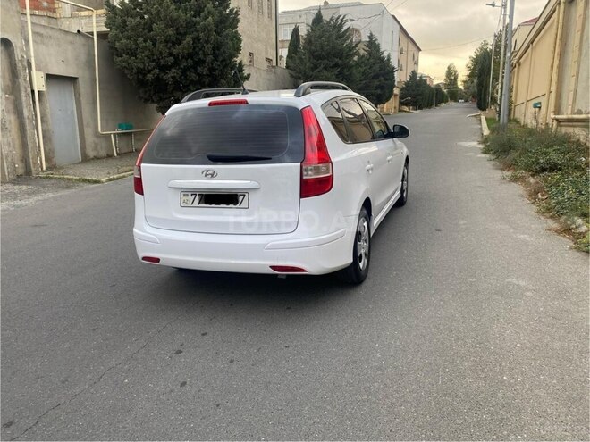 Hyundai i30 2010, 221,000 km - 1.6 l - Bakı