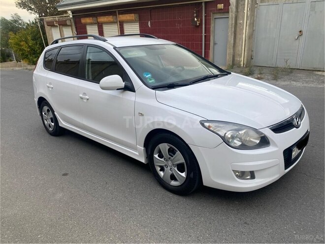 Hyundai i30 2010, 221,000 km - 1.6 l - Bakı