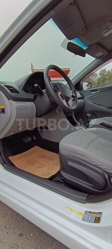 Hyundai Accent 2016, 252,667 km - 1.6 l - Bakı