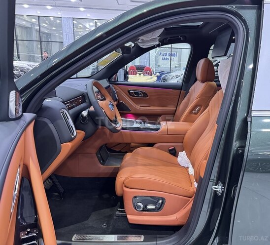 Geely Galaxy M9-11