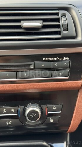 BMW 520 2015, 137,000 km - 2.0 l - Bakı