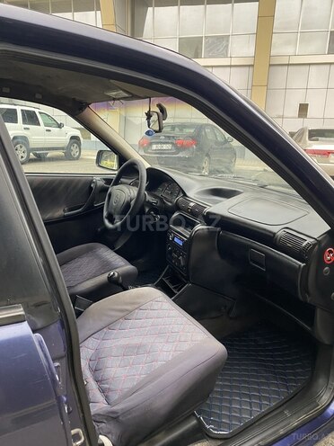 Opel Astra 1997, 496,000 km - 1.6 l - Sumqayıt