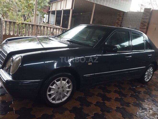 Mercedes E 230 1995, 450,000 km - 2.3 l - Bakı