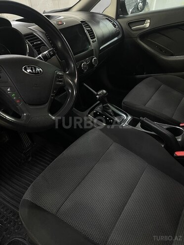 Kia Forte 2017, 107,000 km - 2.0 l - Bakı