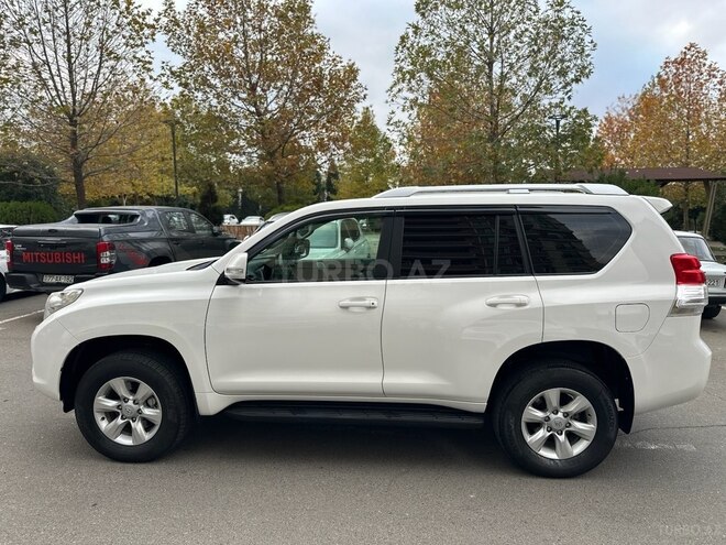 Toyota Land Cruiser Prado 2010, 155,600 km - 2.7 л - Gəncə