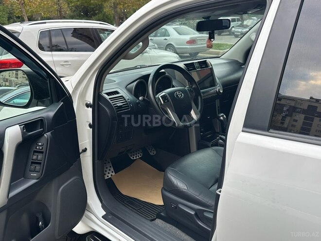 Toyota Land Cruiser Prado 2010, 155,600 km - 2.7 л - Gəncə