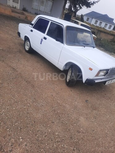 LADA (VAZ) 2107 1998, 55,699 km - 1.7 l - Salyan