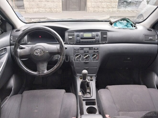 Toyota Corolla 2006, 235,123 km - 1.4 l - Bakı