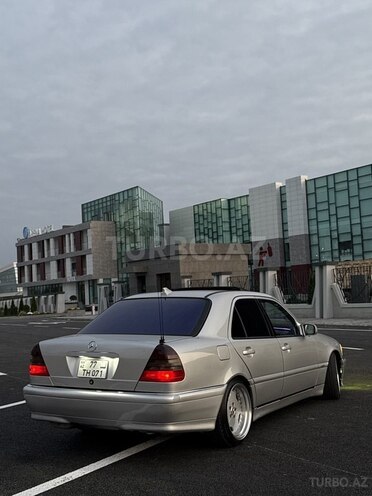 Mercedes C 240 2000, 244,000 km - 2.4 l - Yevlax