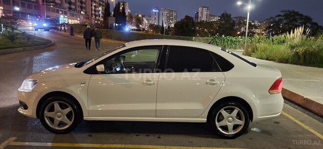 Volkswagen Polo 2012, 294,000 km - 1.6 l - Bakı