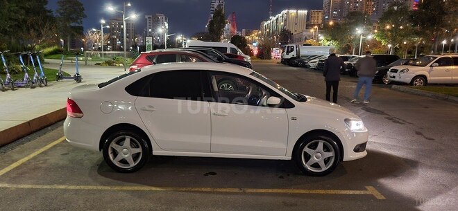 Volkswagen Polo 2012, 294,000 km - 1.6 l - Bakı