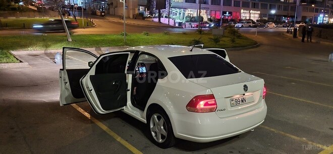 Volkswagen Polo 2012, 294,000 km - 1.6 l - Bakı